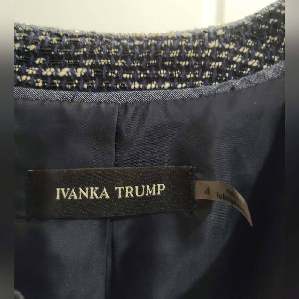 Ivanka Trump tweed long blazer - Picture 3 of 11